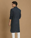 alt message - Manyavar Men Basic Blue Kurta image number 2