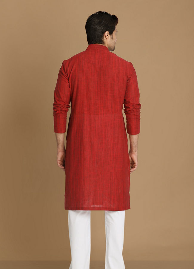 Manyavar Men Ruby Red Self Design Kurta image number 2