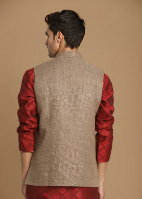 Manyavar Men Bold Brown Waist Coat image number 2