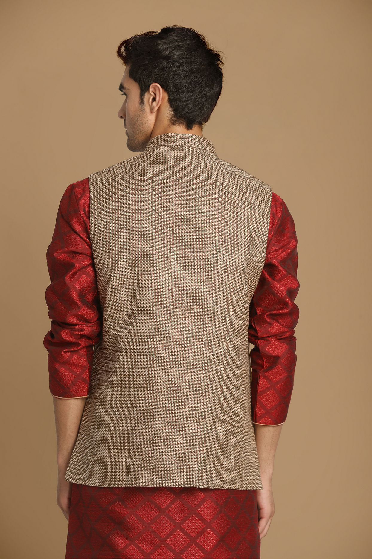 alt message - Manyavar Men Bold Brown Waist Coat image number 2