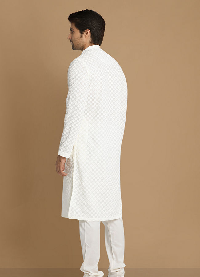 Manyavar Men Sea Shell White Embroidered Kurta Pajama