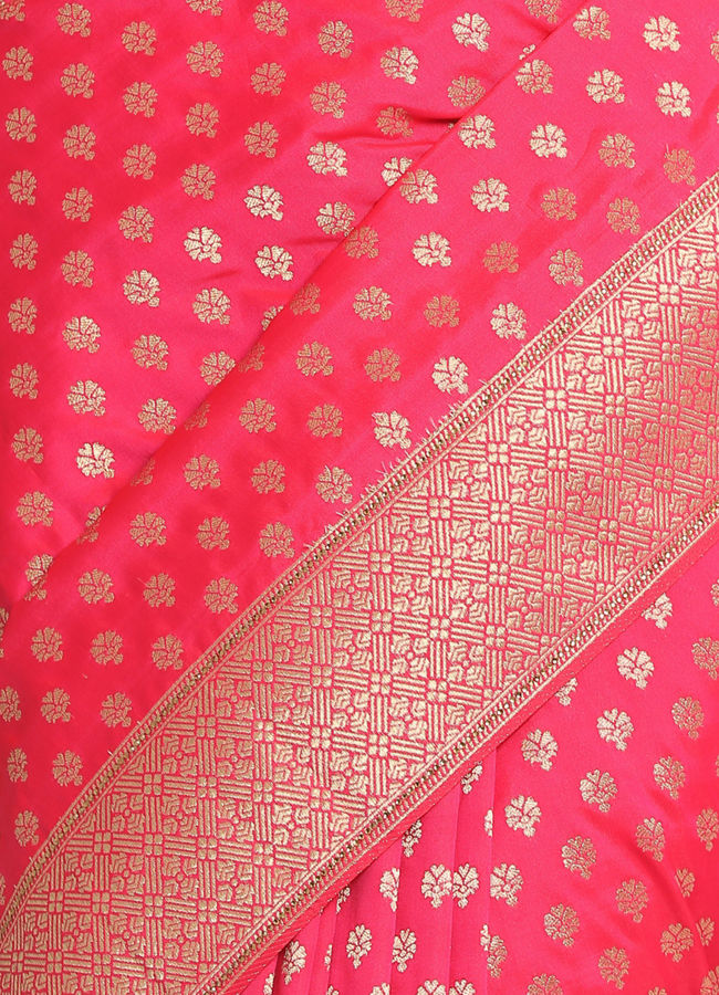 Mohey Women Enchanting Rani Pink Saree