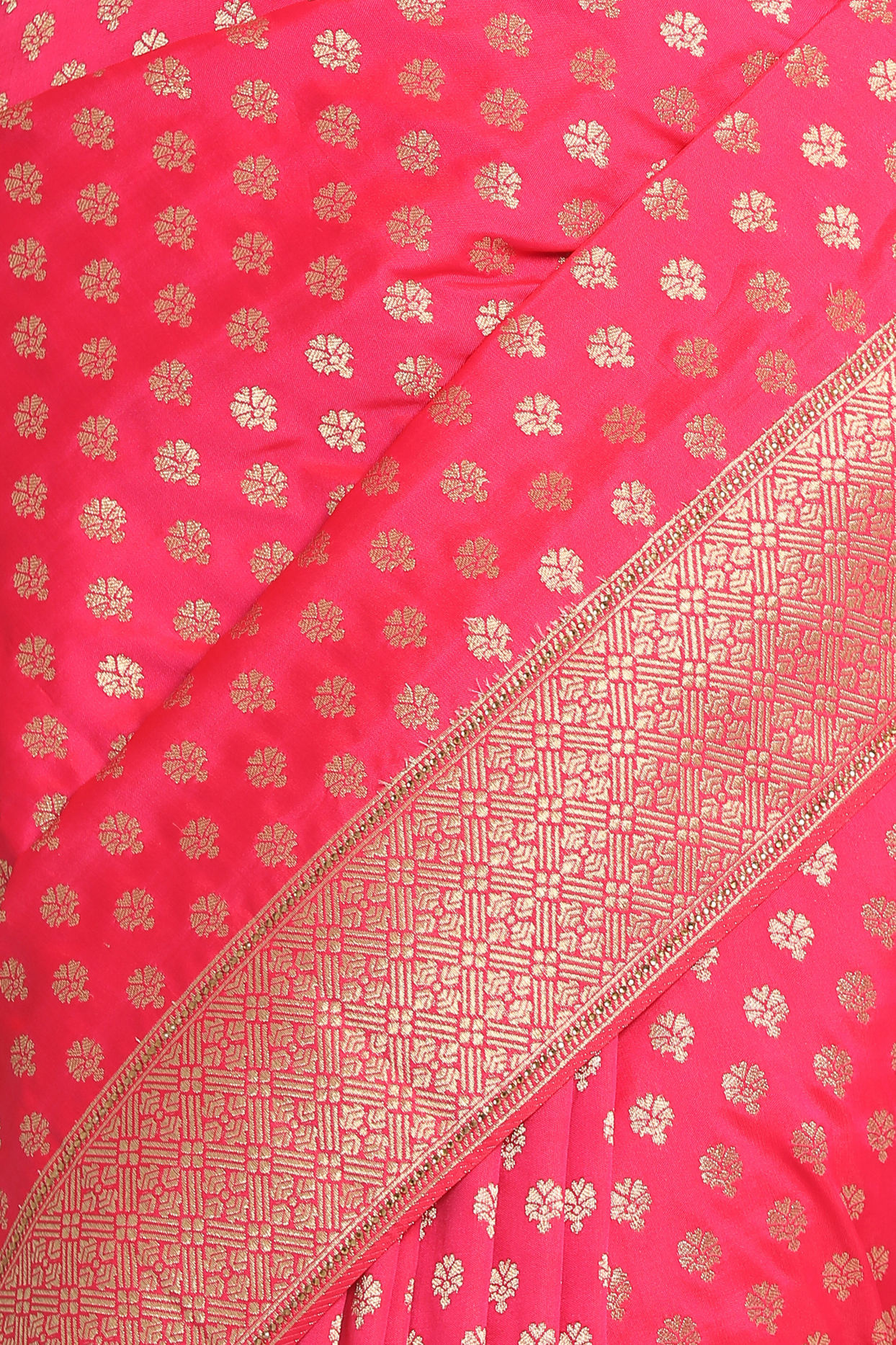 Enchanting Rani Pink Saree image number 2