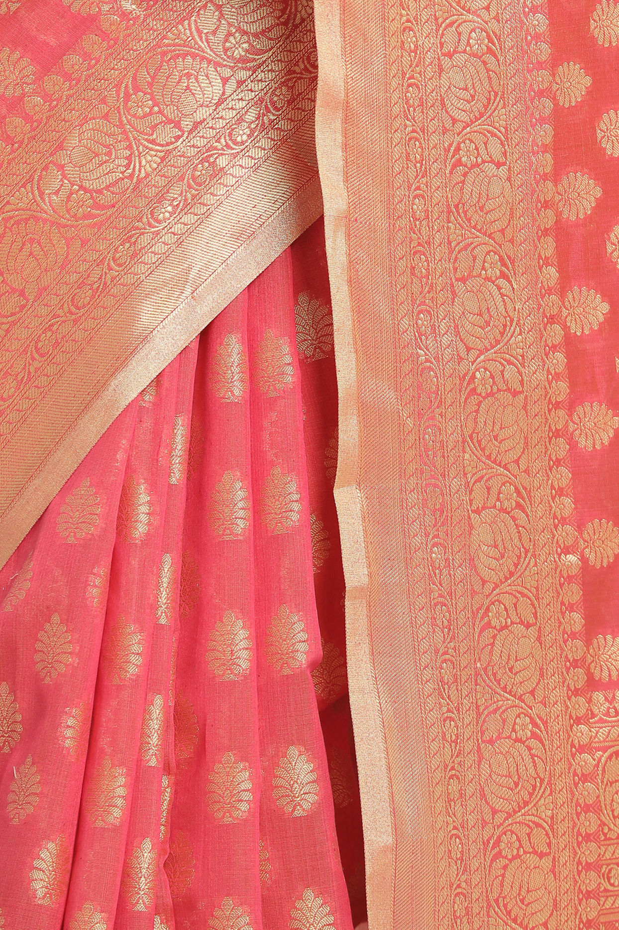 Mohey Women Pink Weaved Saree