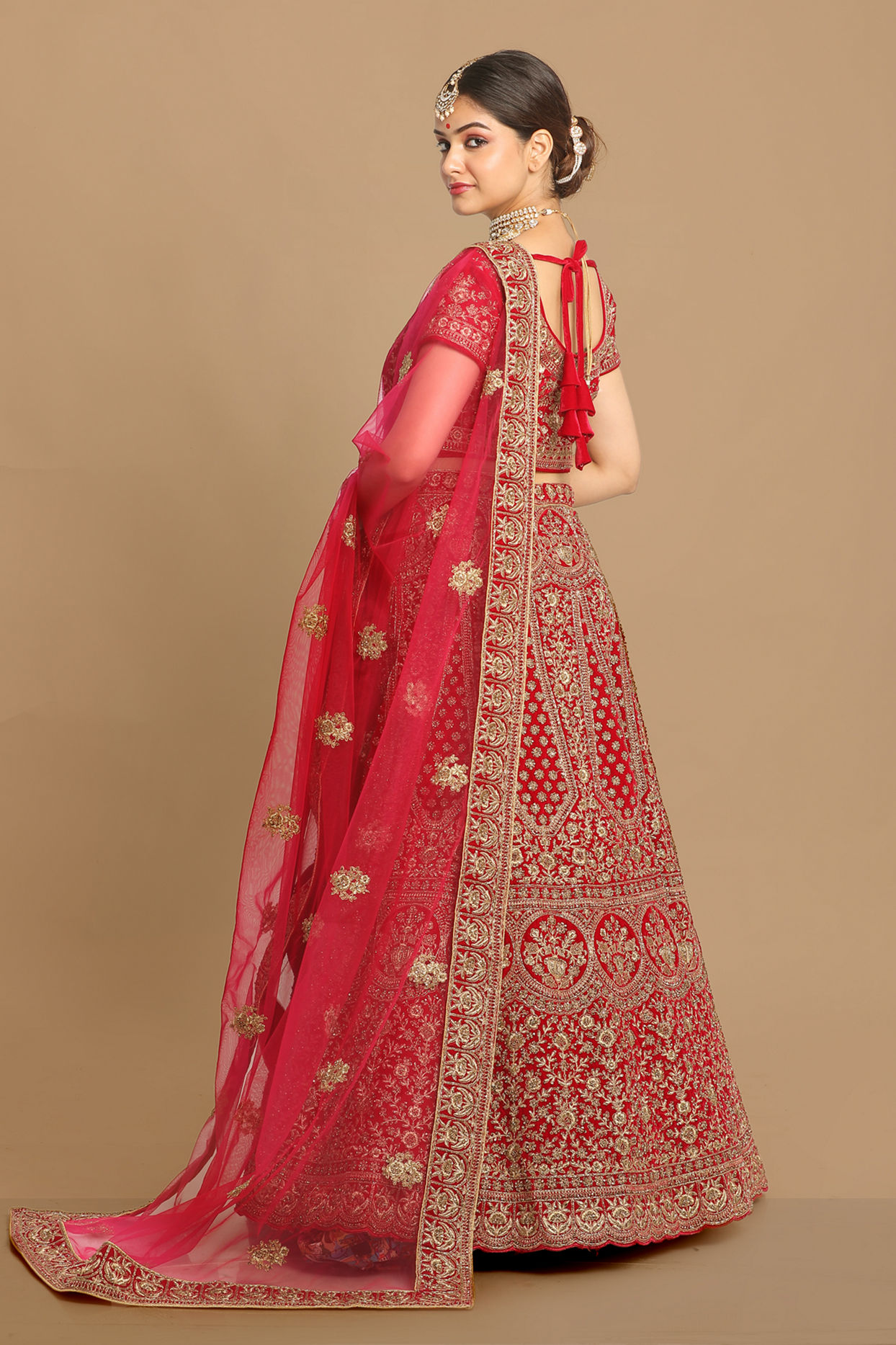 Mohey Women Magnificent Rani Pink Bridal Lehenga