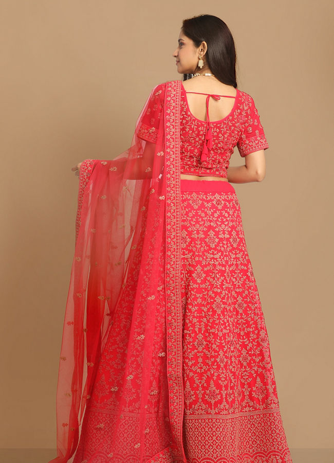 Mohey Women Ravishing Red Bridal Lehenga