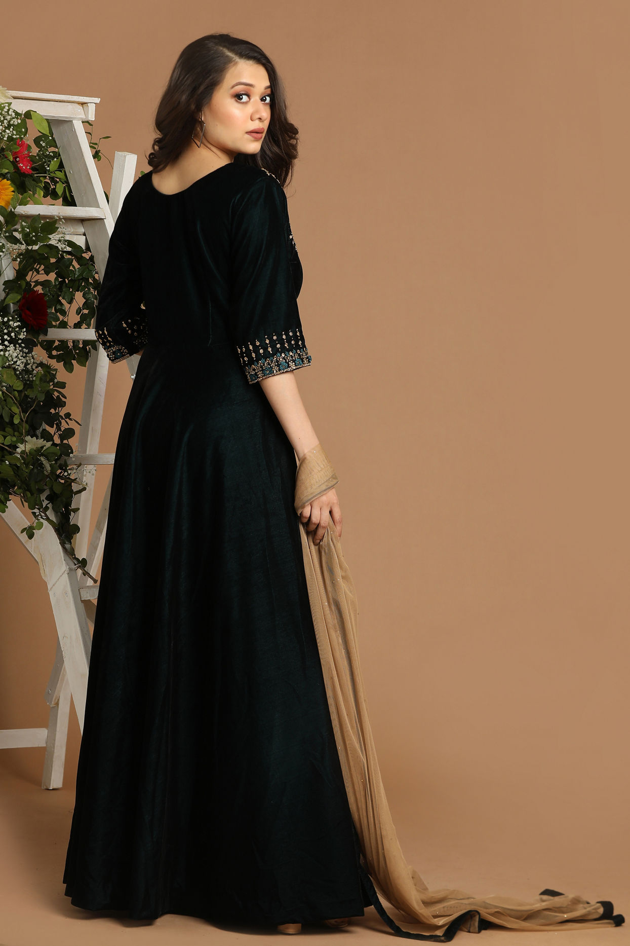Mohey Women Velvet Bottle Green Gown