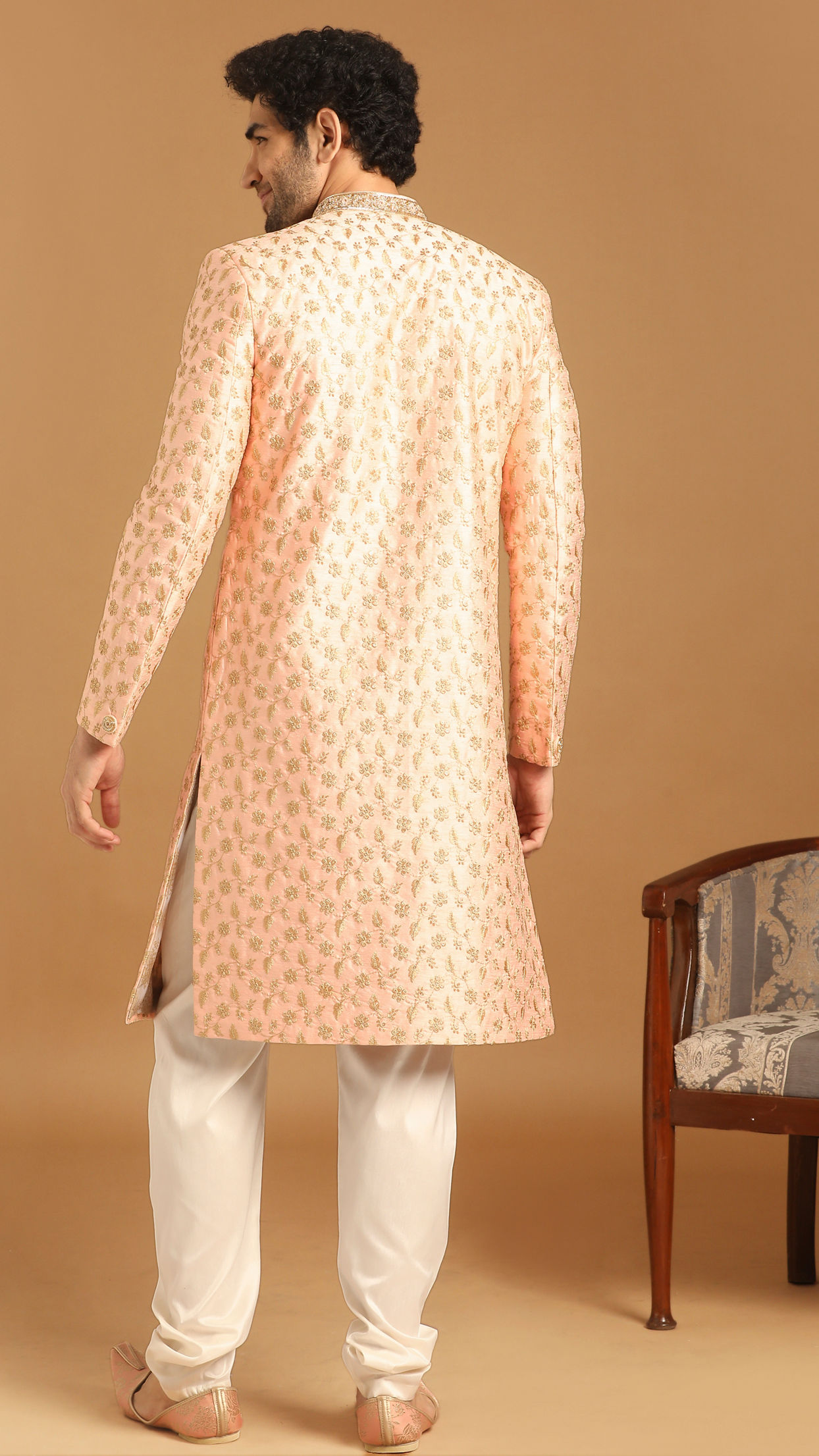 alt message - Manyavar Men Classy Light Pink Sherwani image number 2