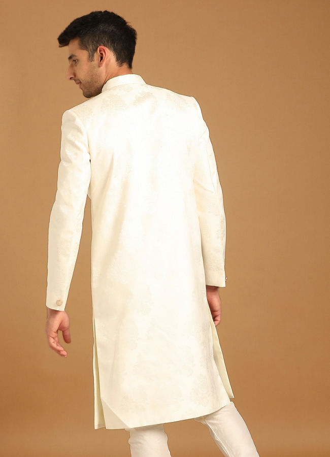 Manyavar Men Charming Off White Indian Sherwani