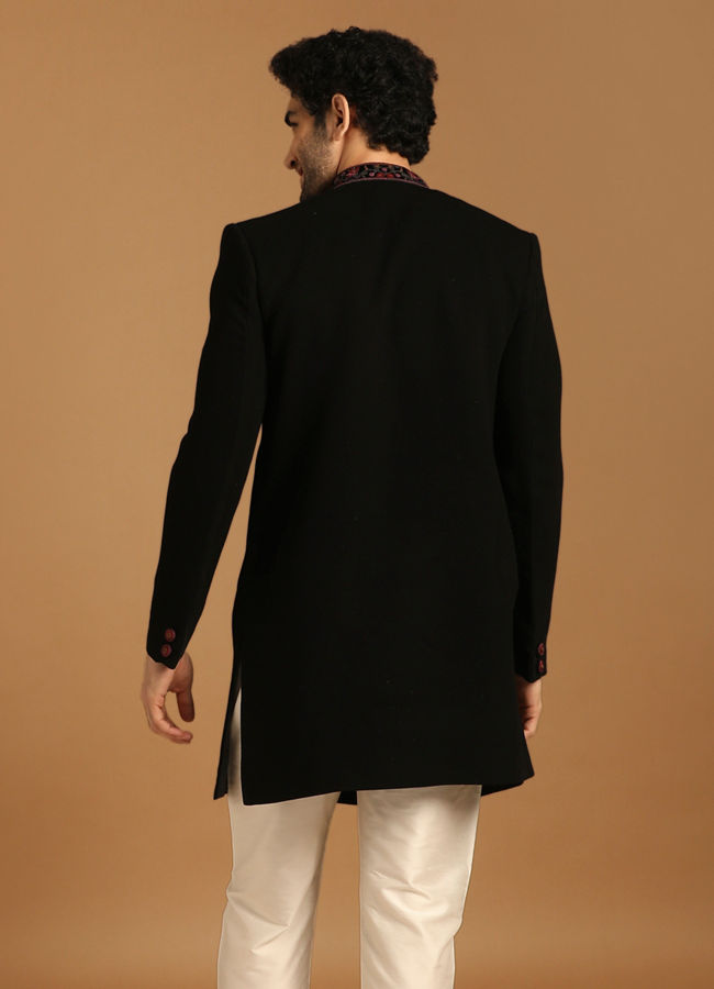 alt message - Manyavar Men Black Indo Western With Dupatta image number 2