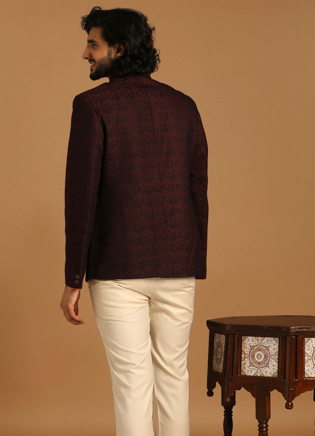 alt message - Manyavar Men Attractive Maroon Indo Western image number 2