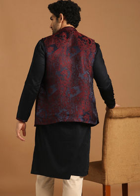 alt message - Manyavar Men Paisley Blue Kurta Jacket Set image number 2