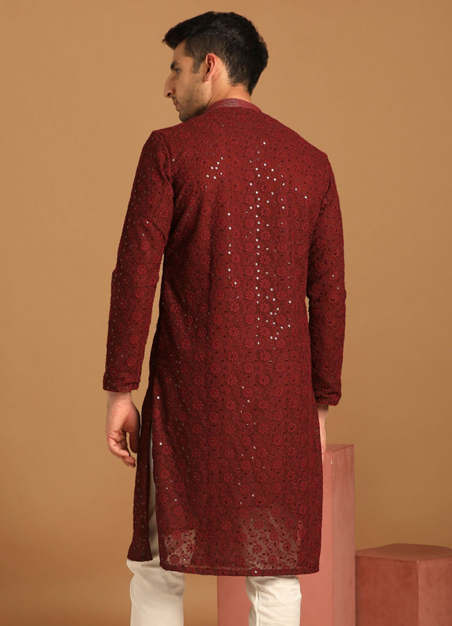 alt message - Manyavar Men Maroon Georgette Kurta Set image number 2