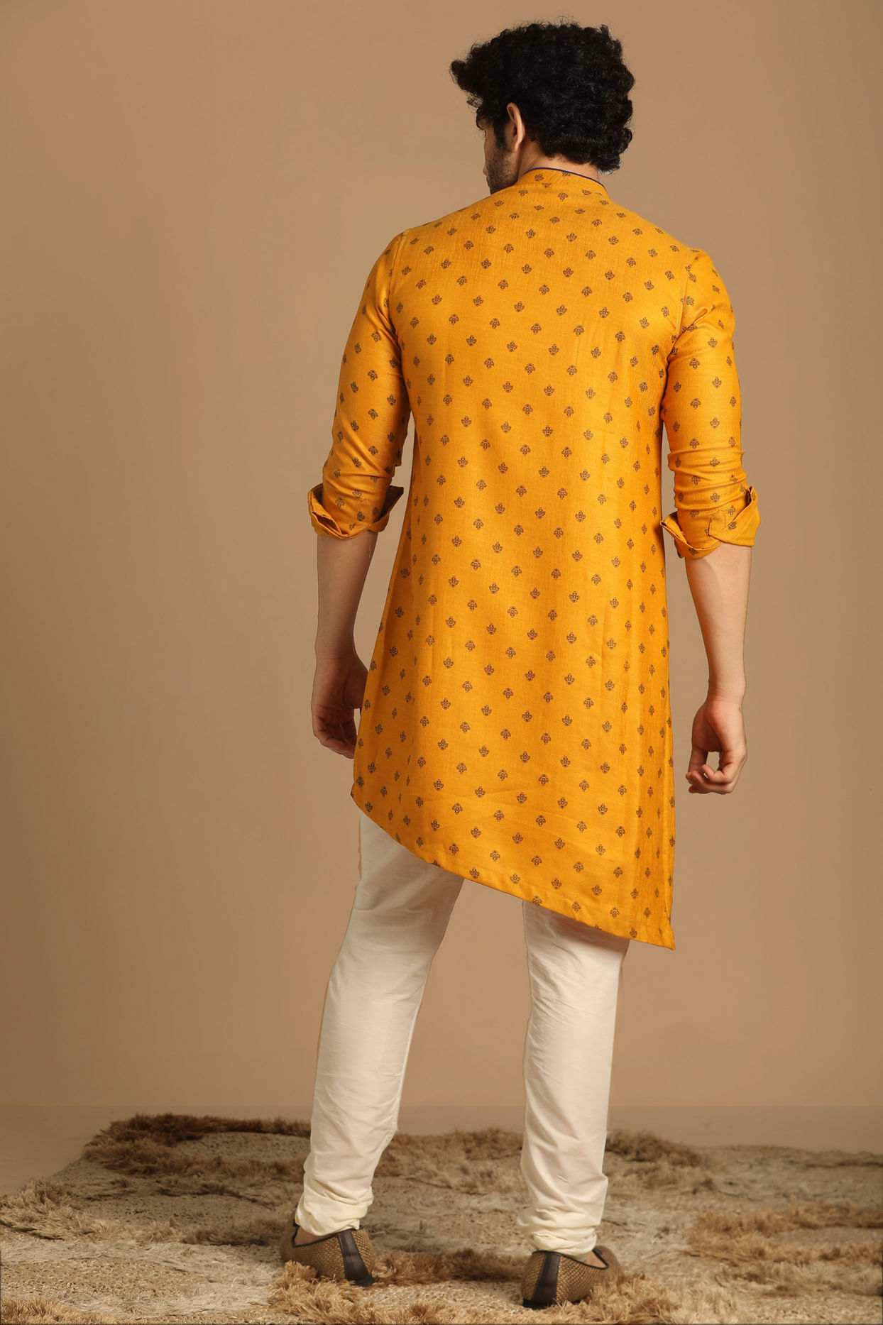 Manyavar Men Boota Work Light Orange Kurta
