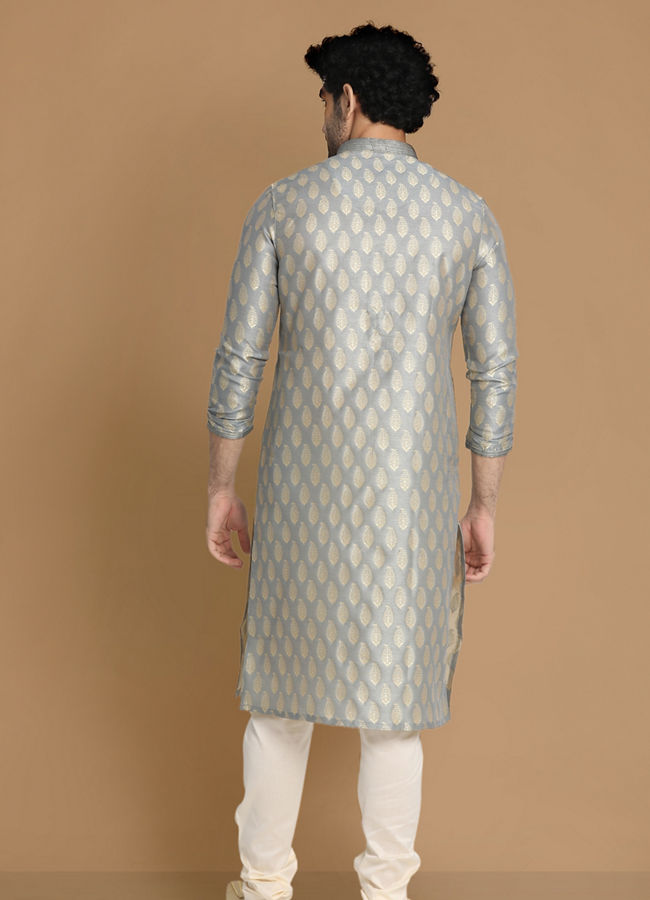 Manyavar Men Shale Grey Jacquard Kurta Set image number 2