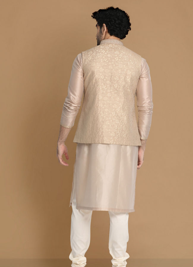 Manyavar Men Floral Patterned Cream Kurta Jacket Set