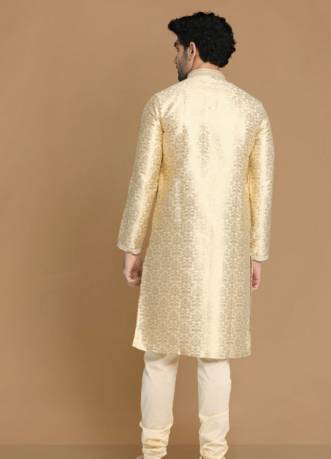 Manyavar Men Beige Jacquard Kurta Set image number 3