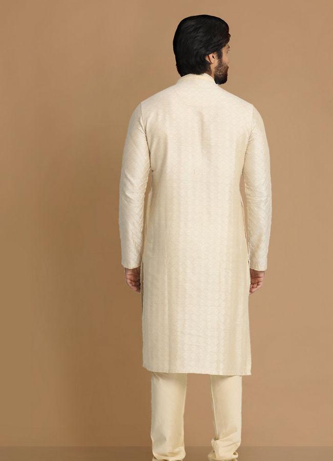 Manyavar Men Ivory Thread Embroidered Kurta Pajama