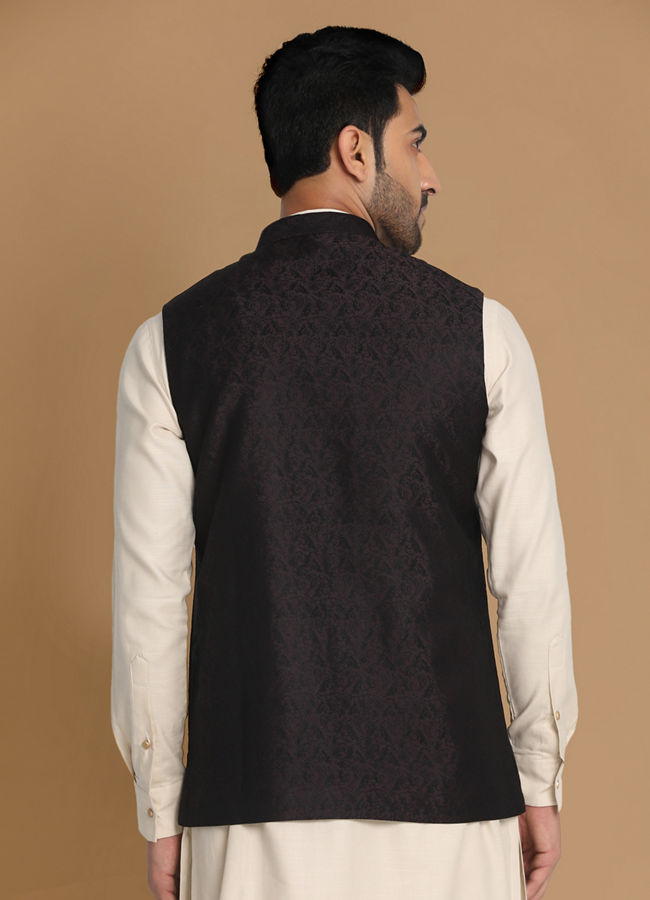 Manyavar Men Wine Red Bandhgala Jacket