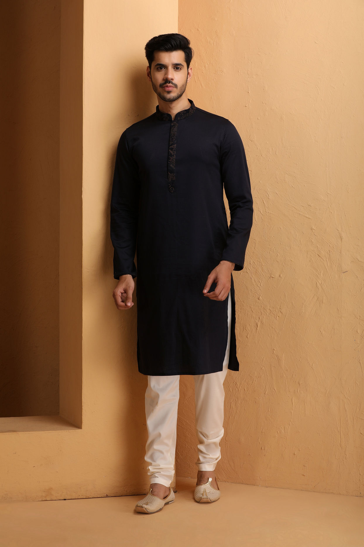 Manyavar Men Dark Blue Floral Design Kurta Jacket Set