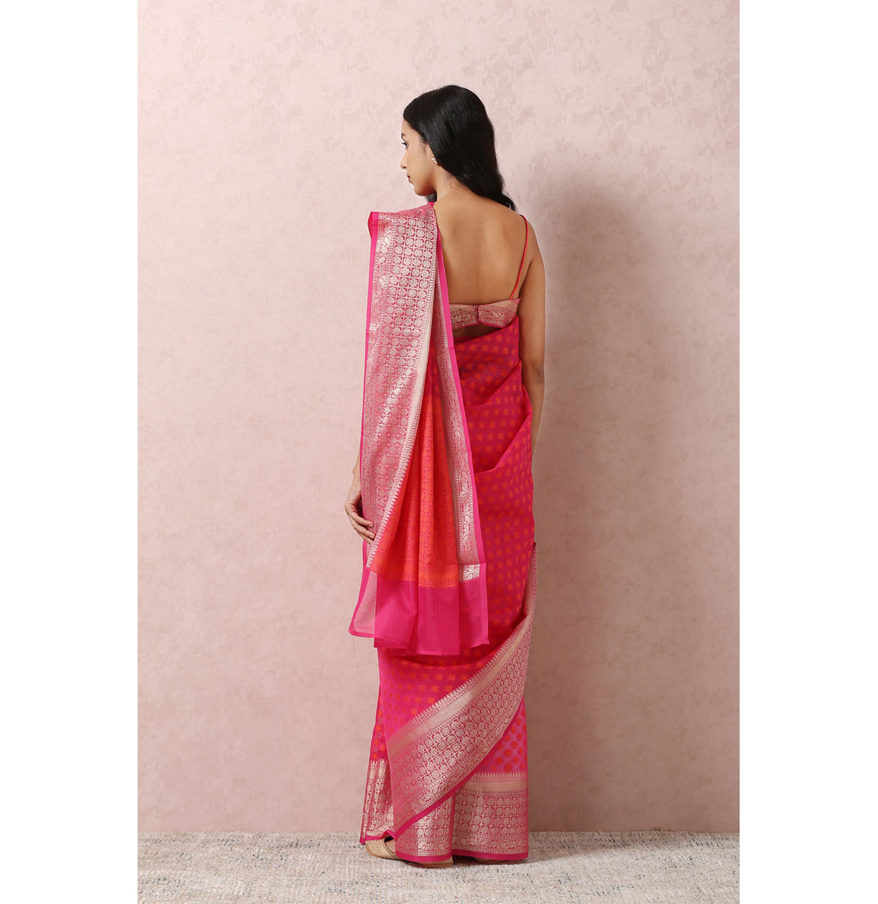 Mohey Women Rani Pink Chanderi Saree