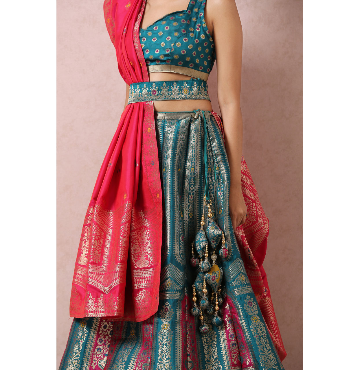 Mohey Women Rama Green Printed Benarasi Lehenga