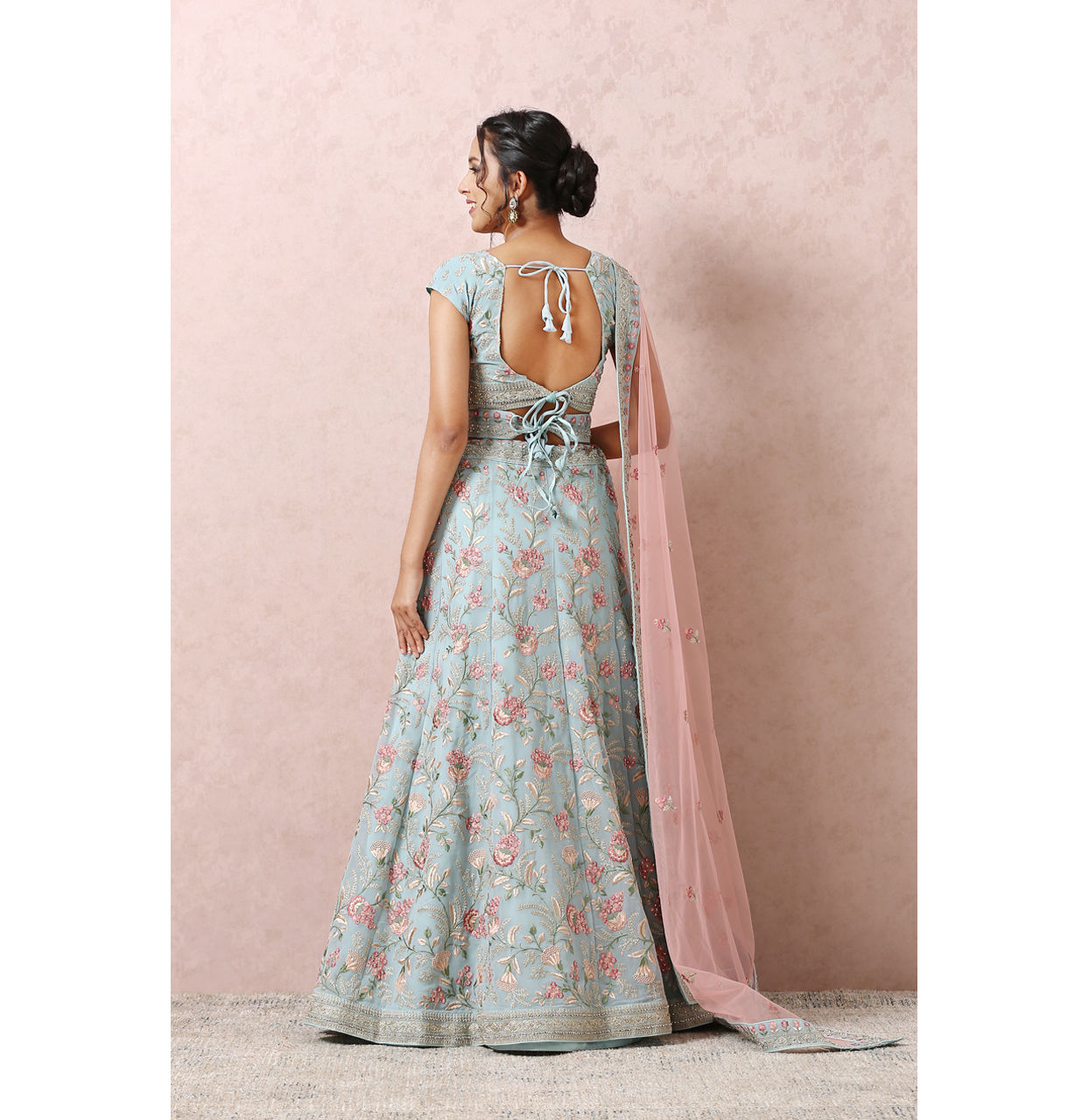 alt message - Mohey Women Light Blue Bridal Floral Lehenga image number 3