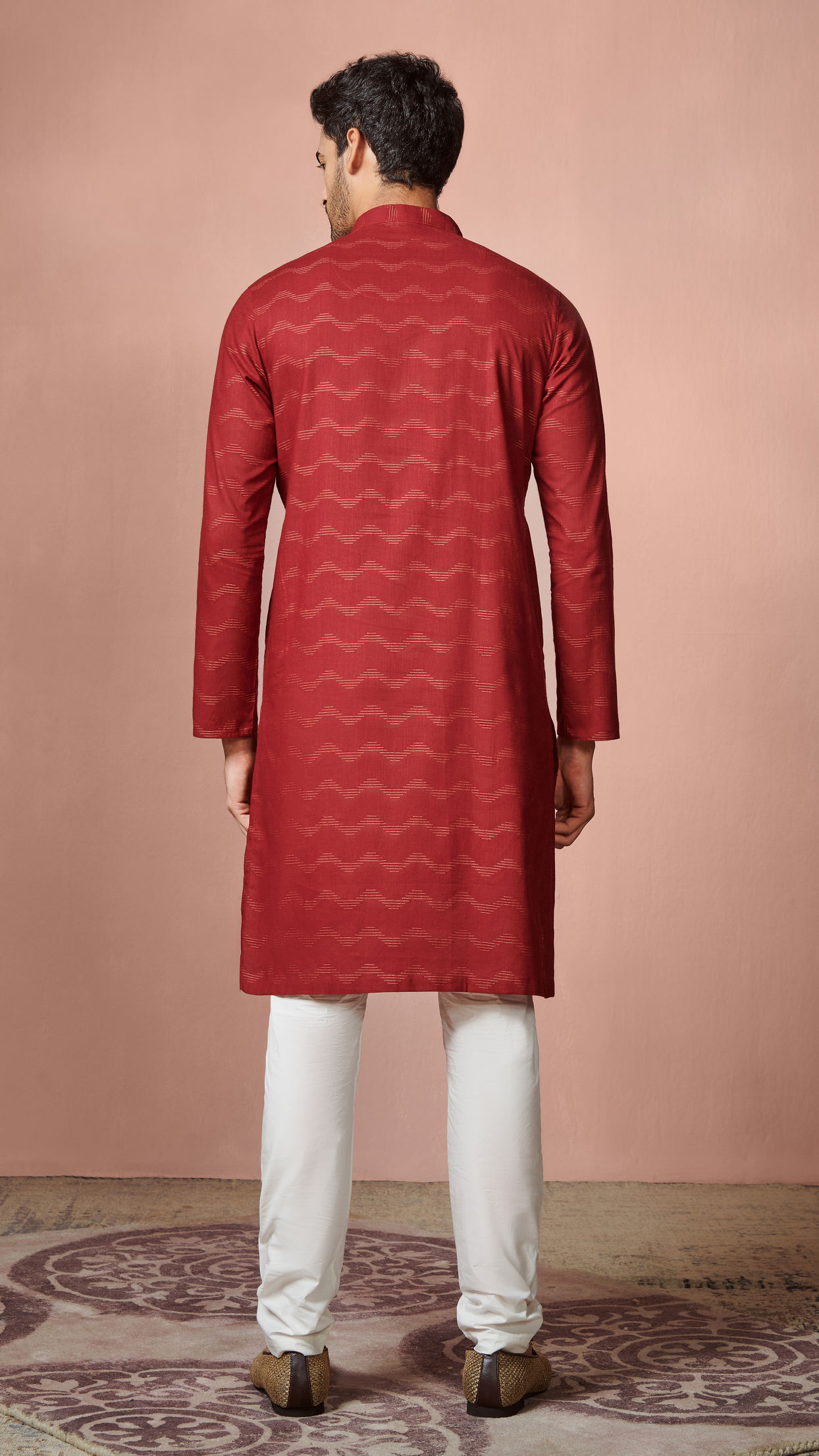Manyavar Men Maroon Wave Patterned Printed Kurta