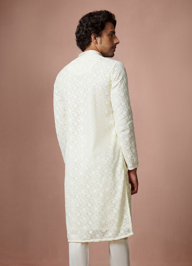 alt message - Manyavar Men Cream Chikankari Kurta Set image number 4