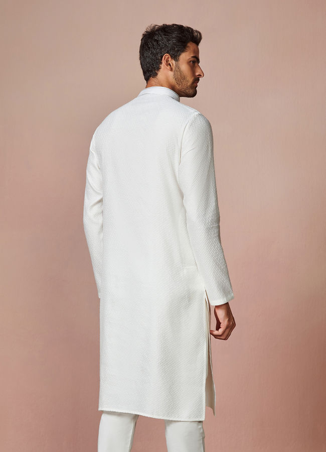 alt message - Manyavar Men Light Cream Jacquard Kurta image number 4