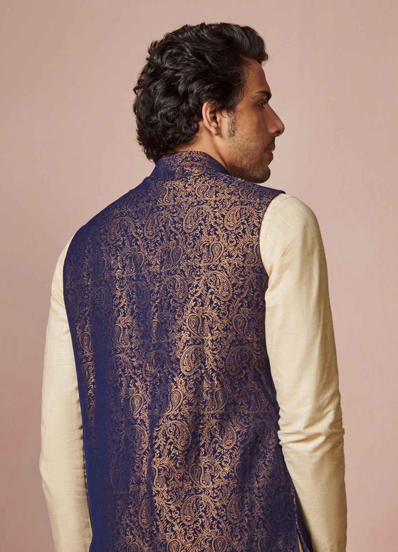 Manyavar Men Navy Blue Jacket With Gold Foil Print