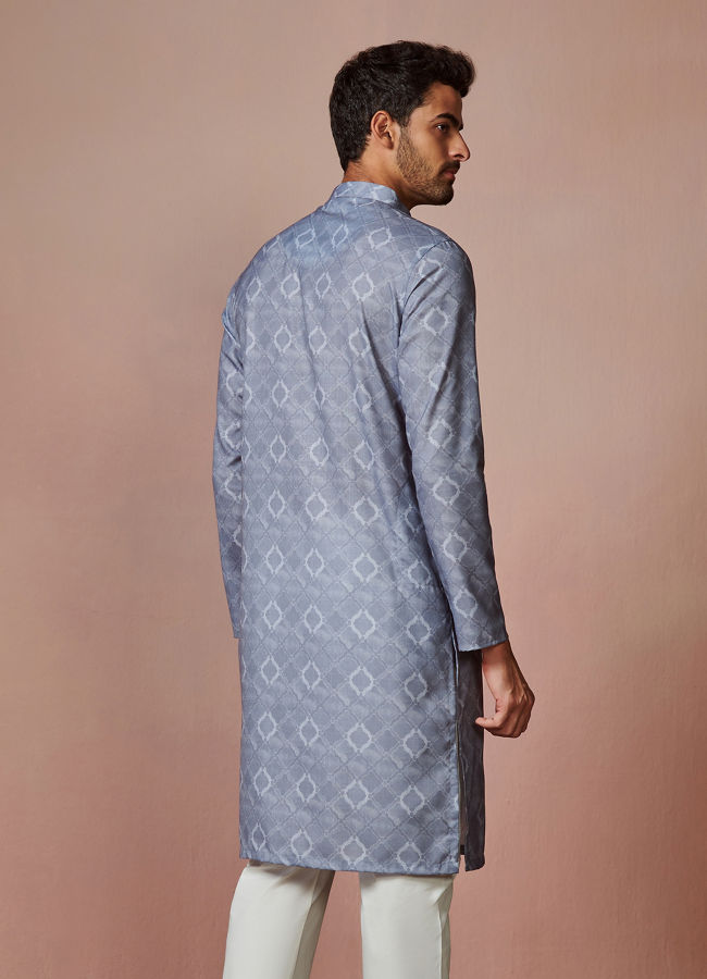 alt message - Manyavar Men Grey Bandhani Print Kurta image number 3