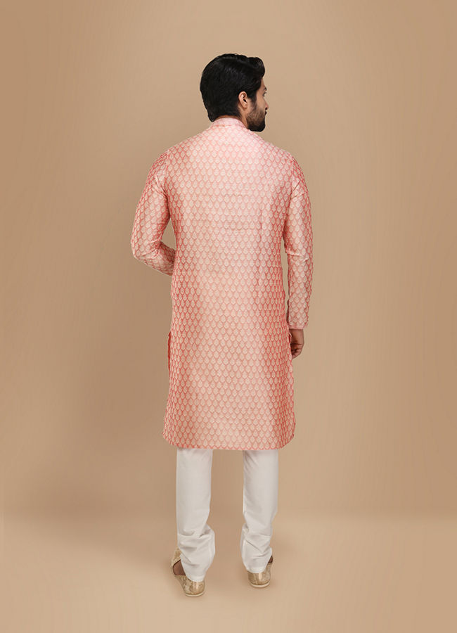 Manyavar Men Modish Light Pink Kurta Set