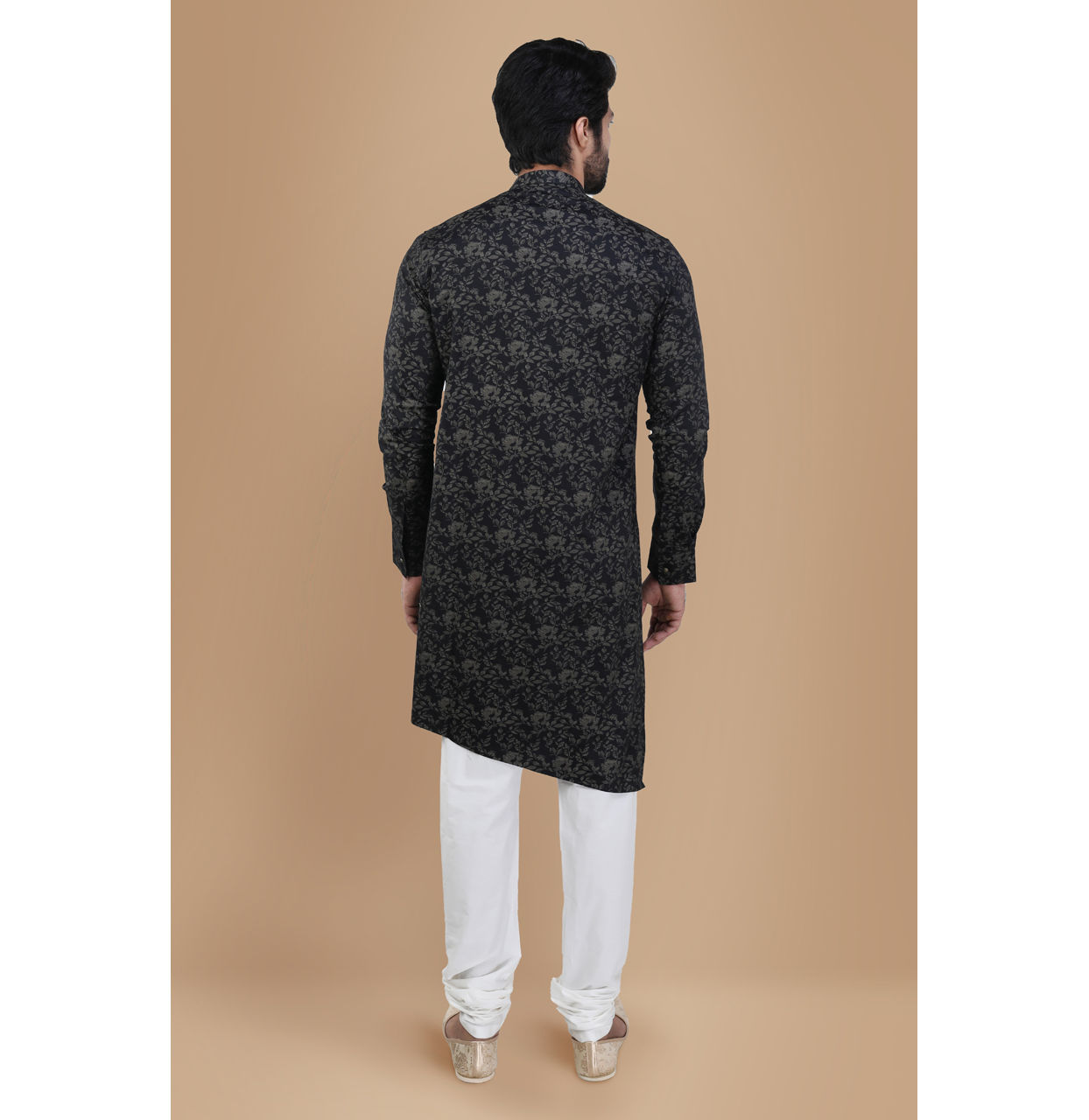 Manyavar Men Smoke Black Floral Print Kurta