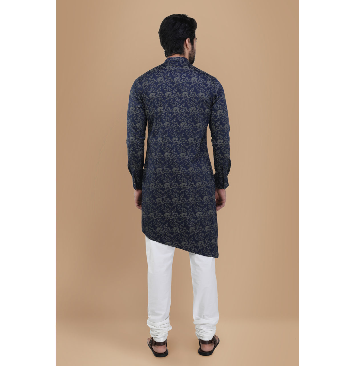 Manyavar Men Royal Blue Floral Print Kurta