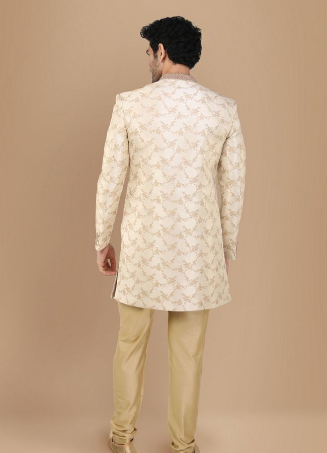 alt message - Manyavar Men Blissful Beige Indo Western Set image number 2