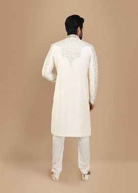 alt message - Manyavar Men Elegant Off White Sherwani image number 2