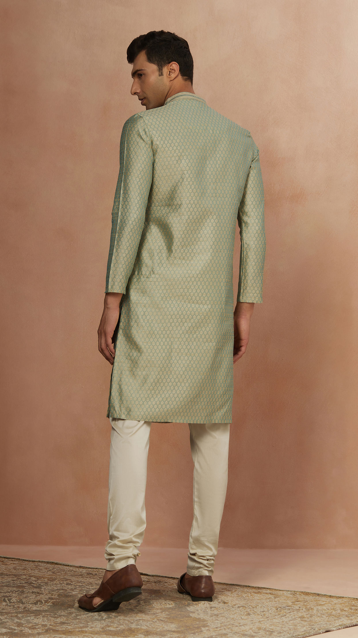 Manyavar Men Fern Green Jacquard Kurta Pajama