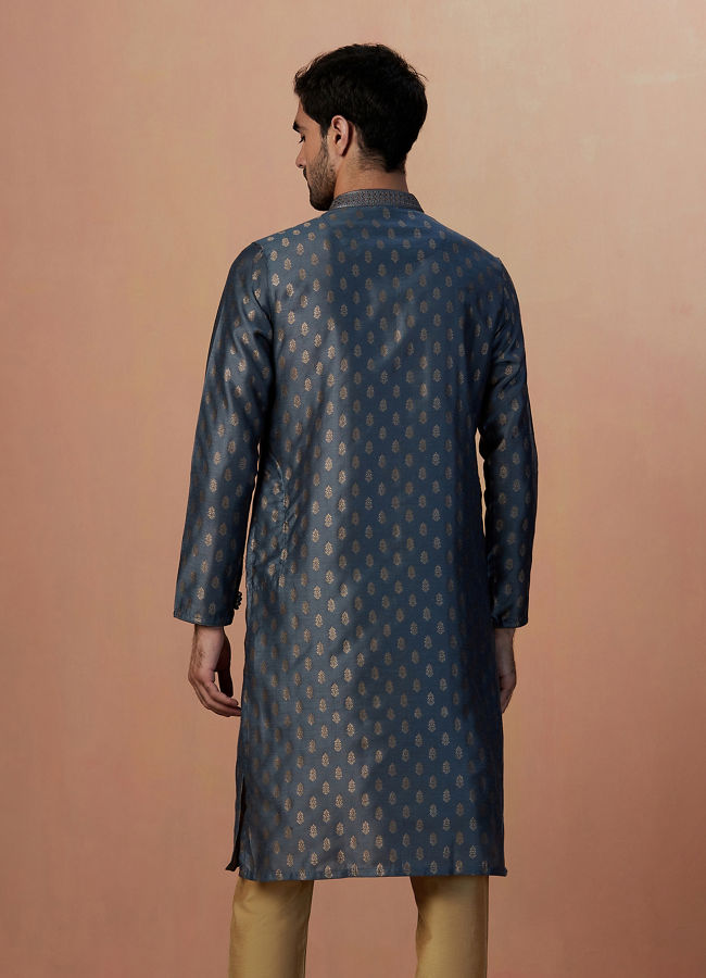 alt message - Manyavar Men Grey Kurta Pajama With Golden Motif image number 3