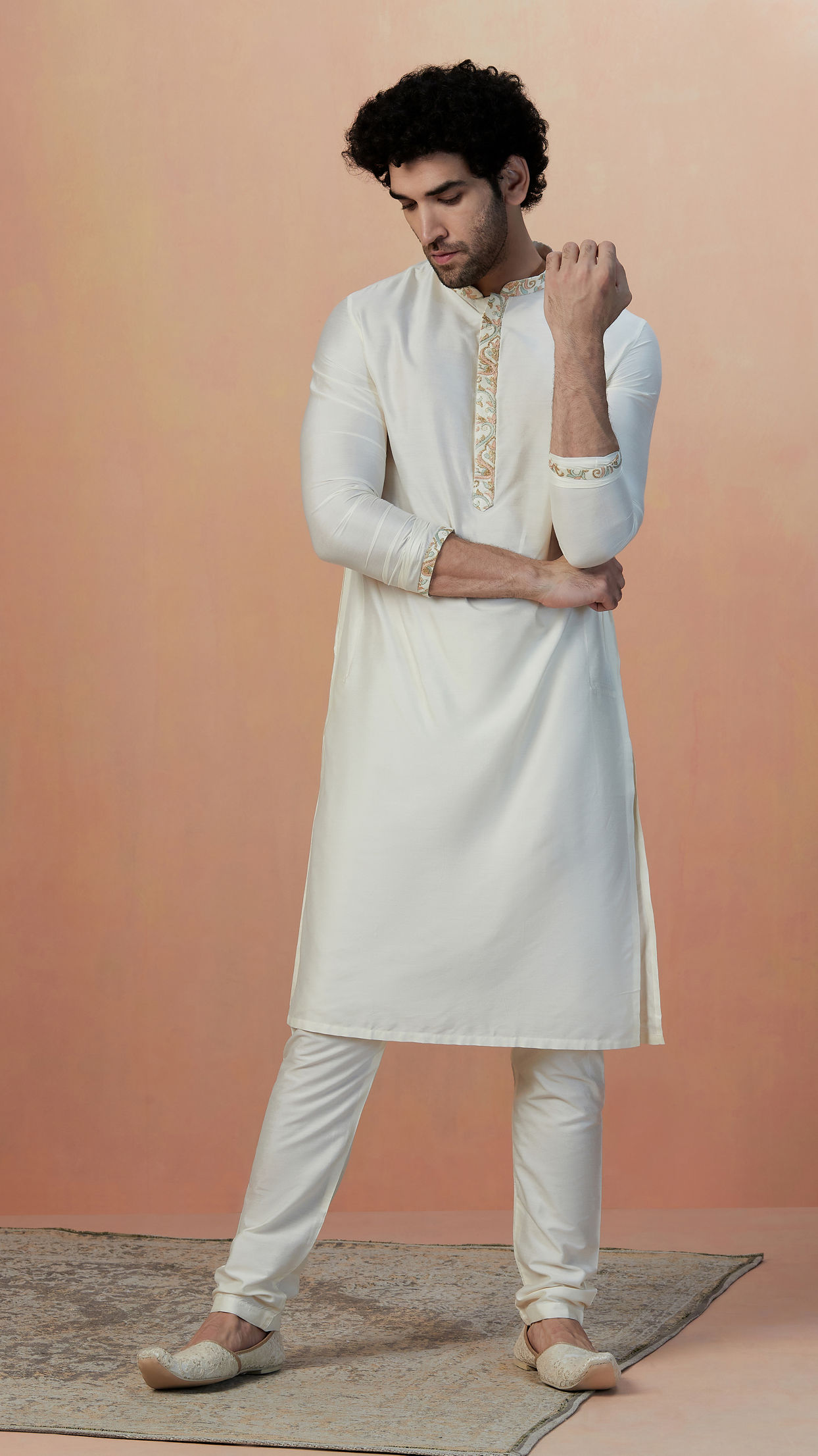 alt message - Manyavar Men Light Cream Self Design Kurta Jacket Set image number 2