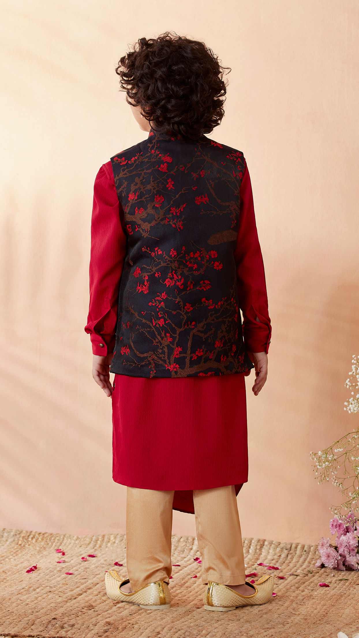 Manyavar Boys Boys Red And Blue Draped Kurta Jacket Set