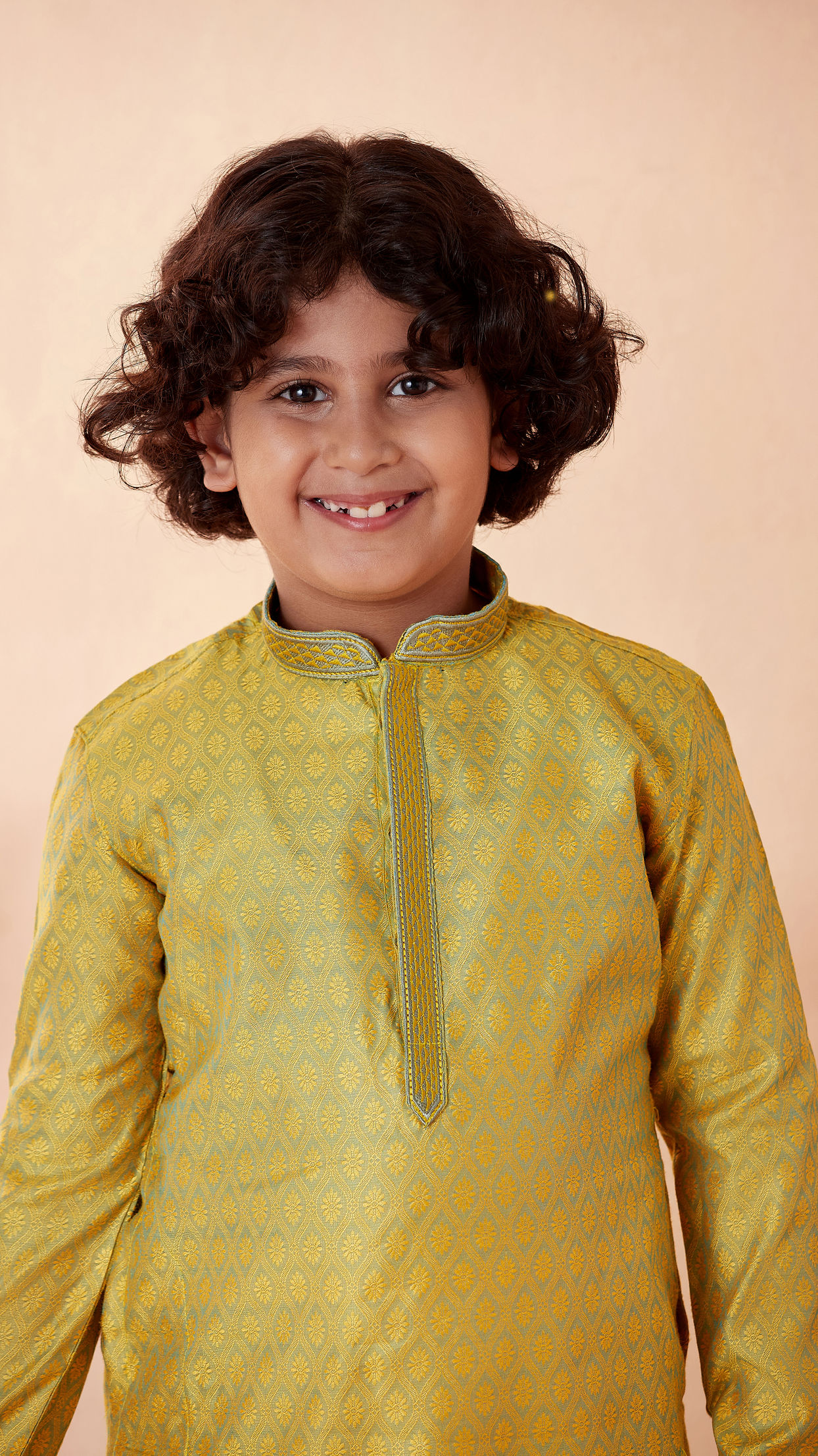 Manyavar Boys Boys Yellow Jacquard Kurta Set