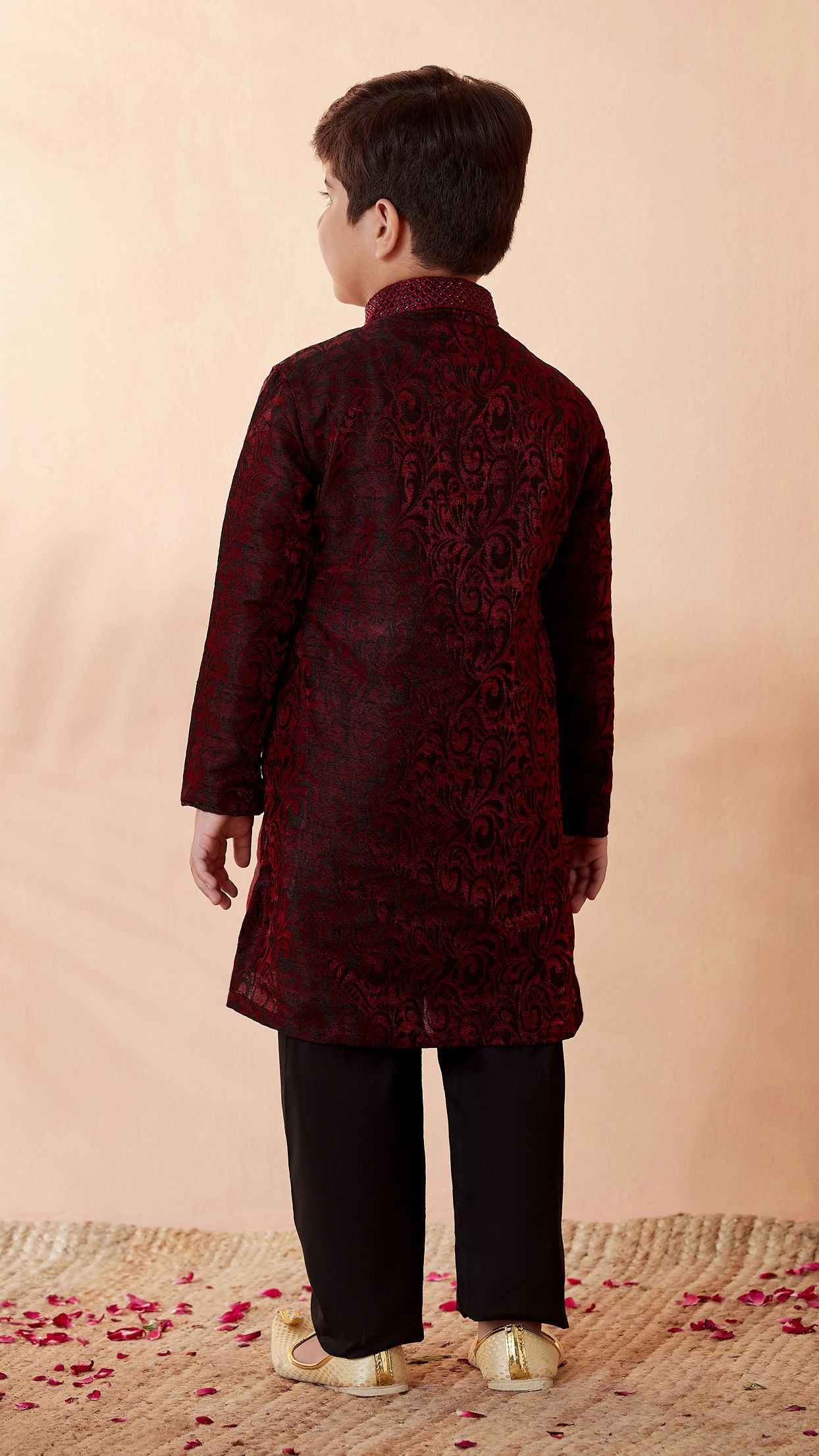 Boys Wine Jacquard Kurta Set image number 2