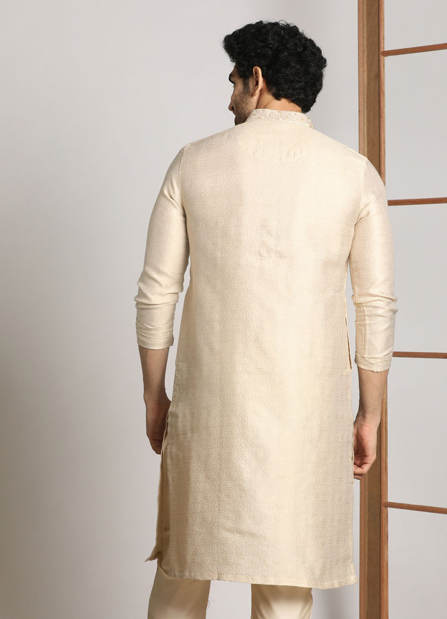 Manyavar Men Off White Festive Kurta With Printed Motifs