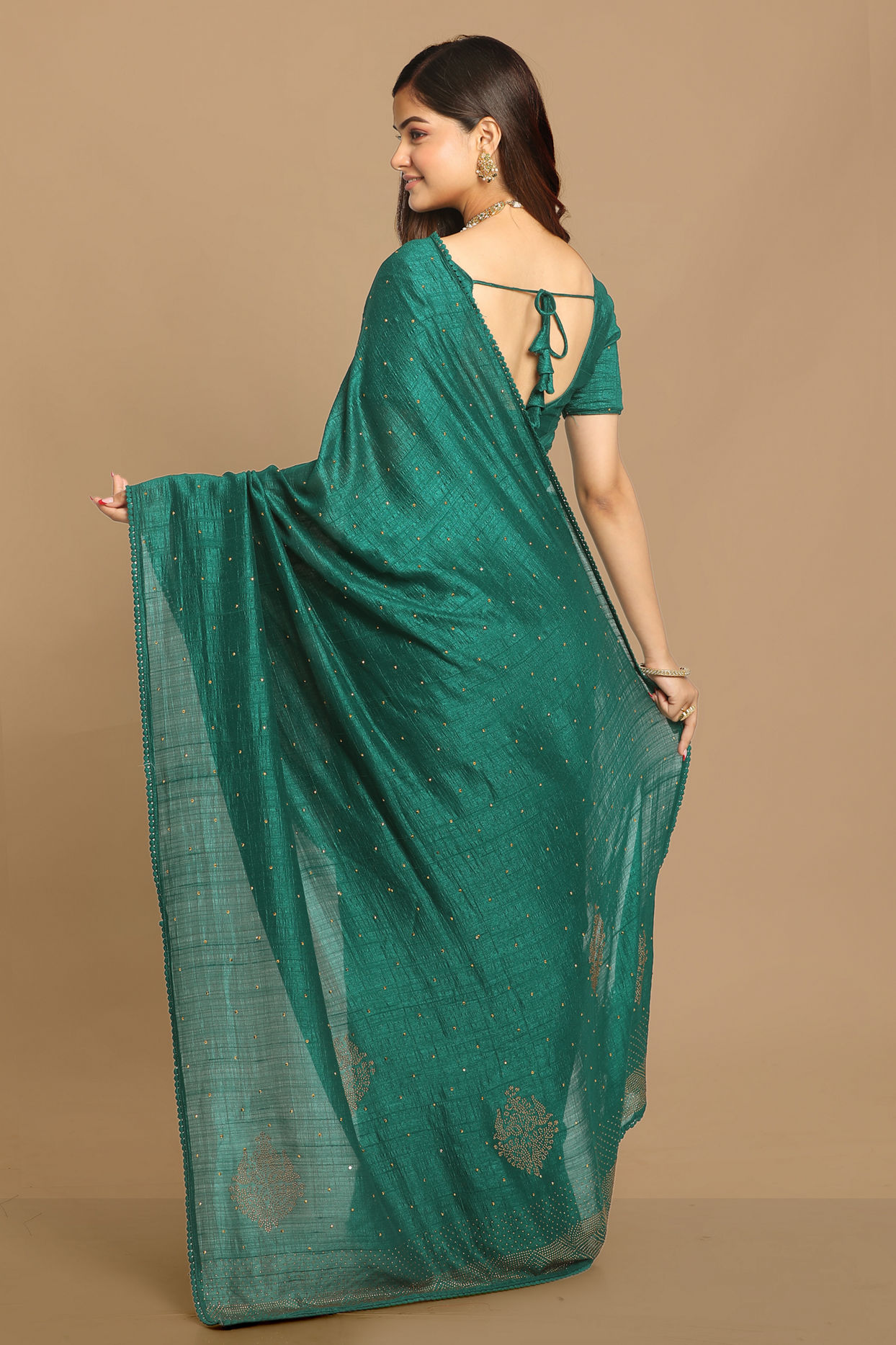 alt message - Mohey Women Decadent Dark Green Saree image number 3