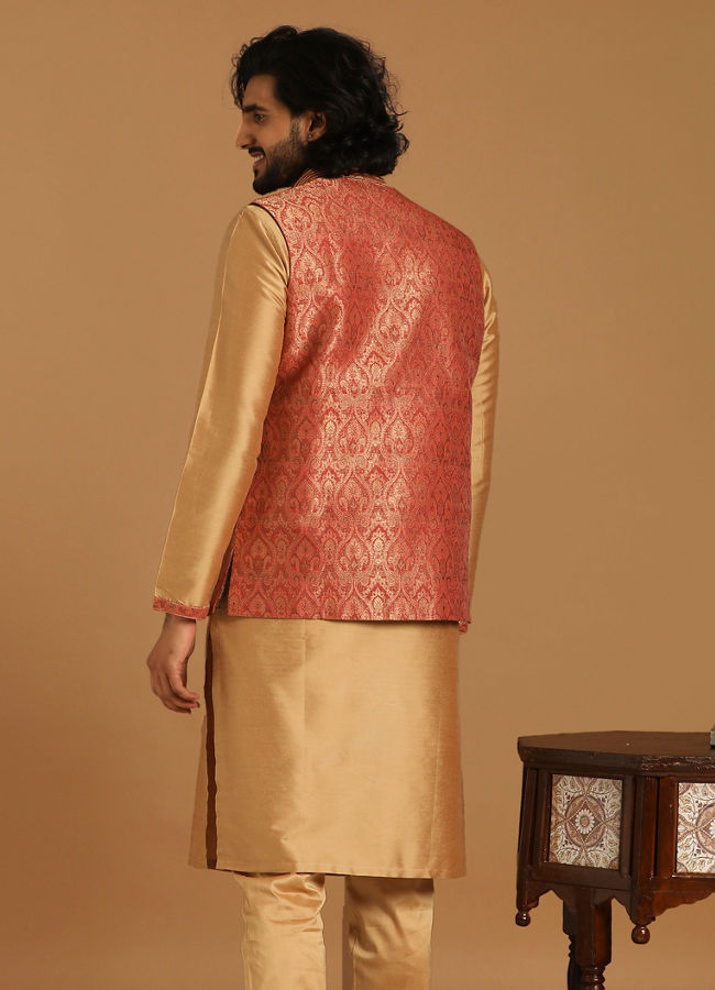 alt message - Manyavar Men Rust And Gold Kurta Jacket Set image number 2