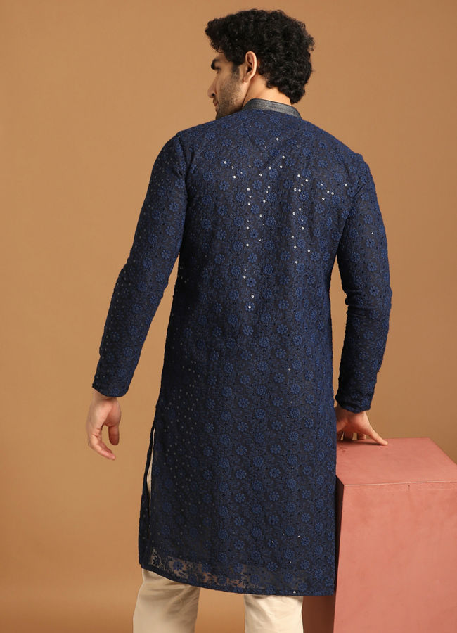 alt message - Manyavar Men Blue Georgette Kurta Set image number 2