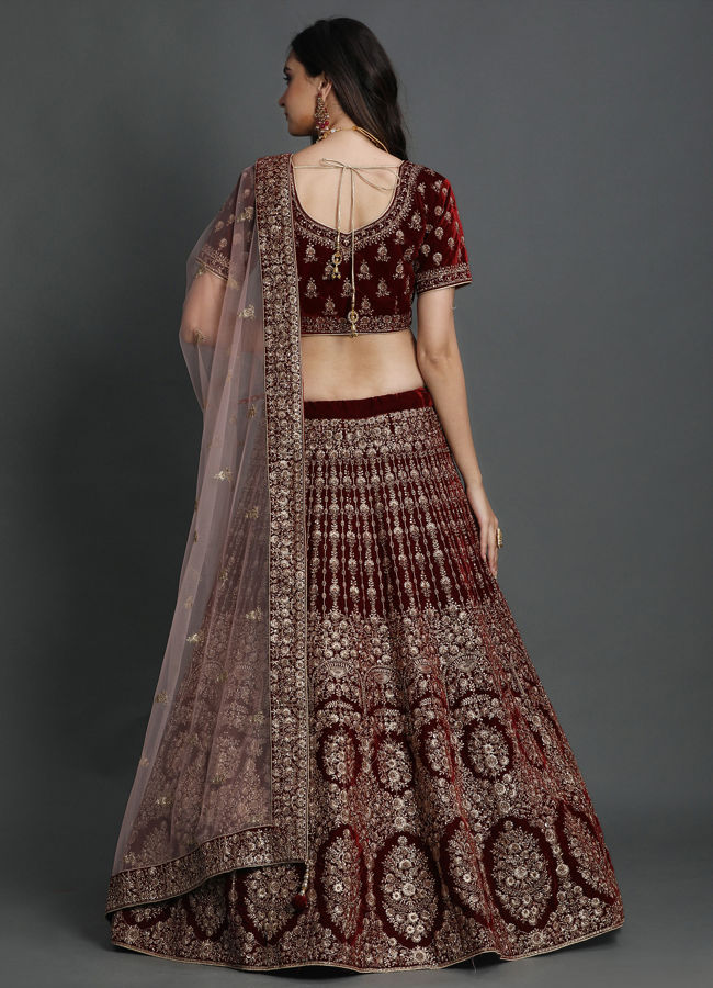 alt message - Mohey Women Royal Maroon Lehenga image number 2