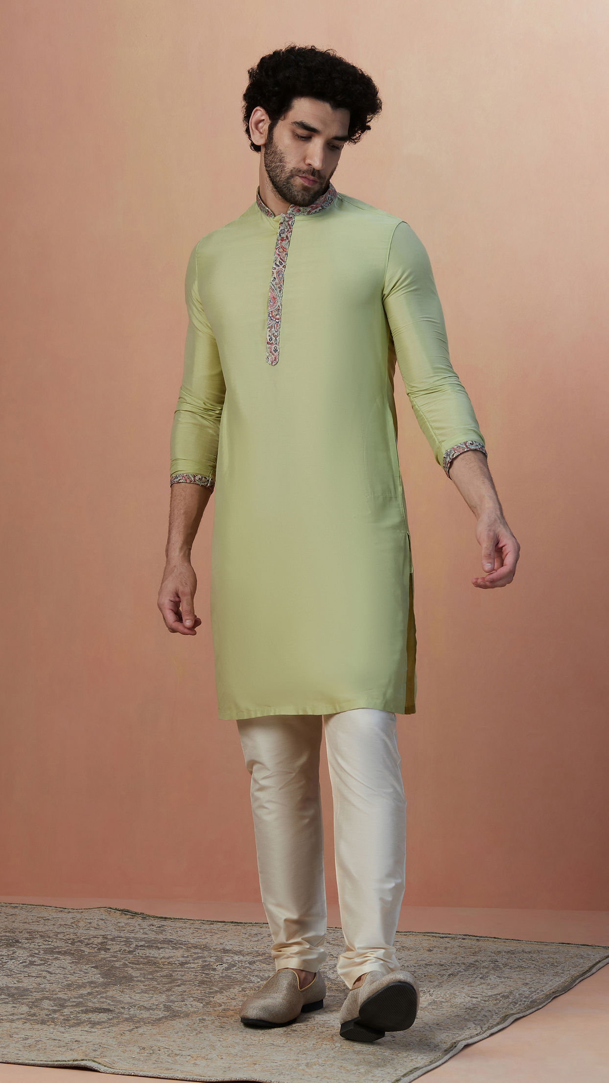 alt message - Manyavar Men Multicolored Jacket With Lime Green Kurta Set image number 2