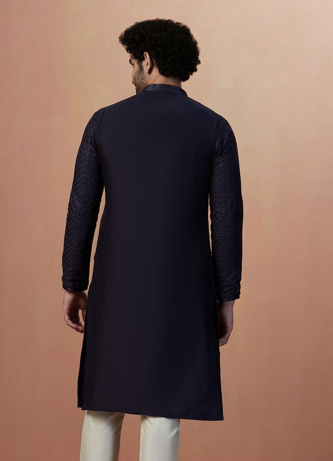 alt message - Manyavar Men Royal Blue Self Embroidered Kurta Pajama image number 3